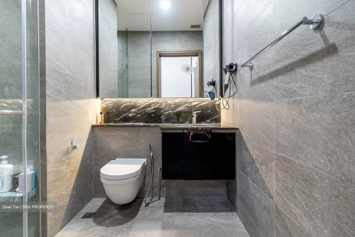 Daintree Residence (D21), Condominium #559421031